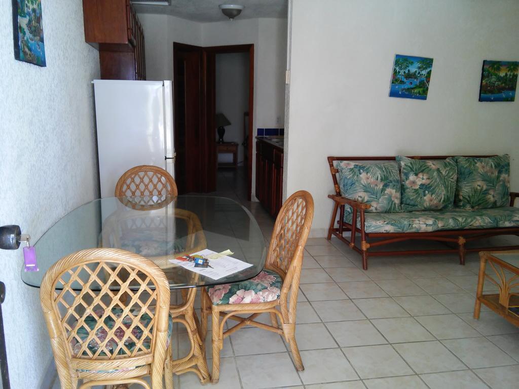 Exotic Caye Beach Resort San Pedro  Exterior photo