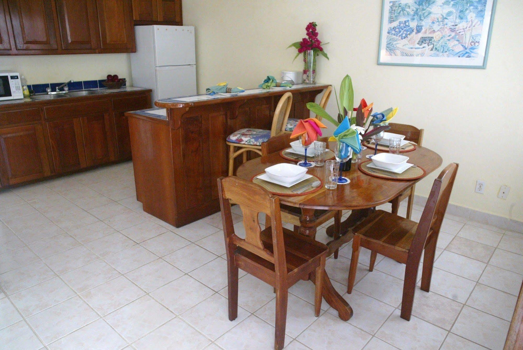 Exotic Caye Beach Resort San Pedro  Exterior photo
