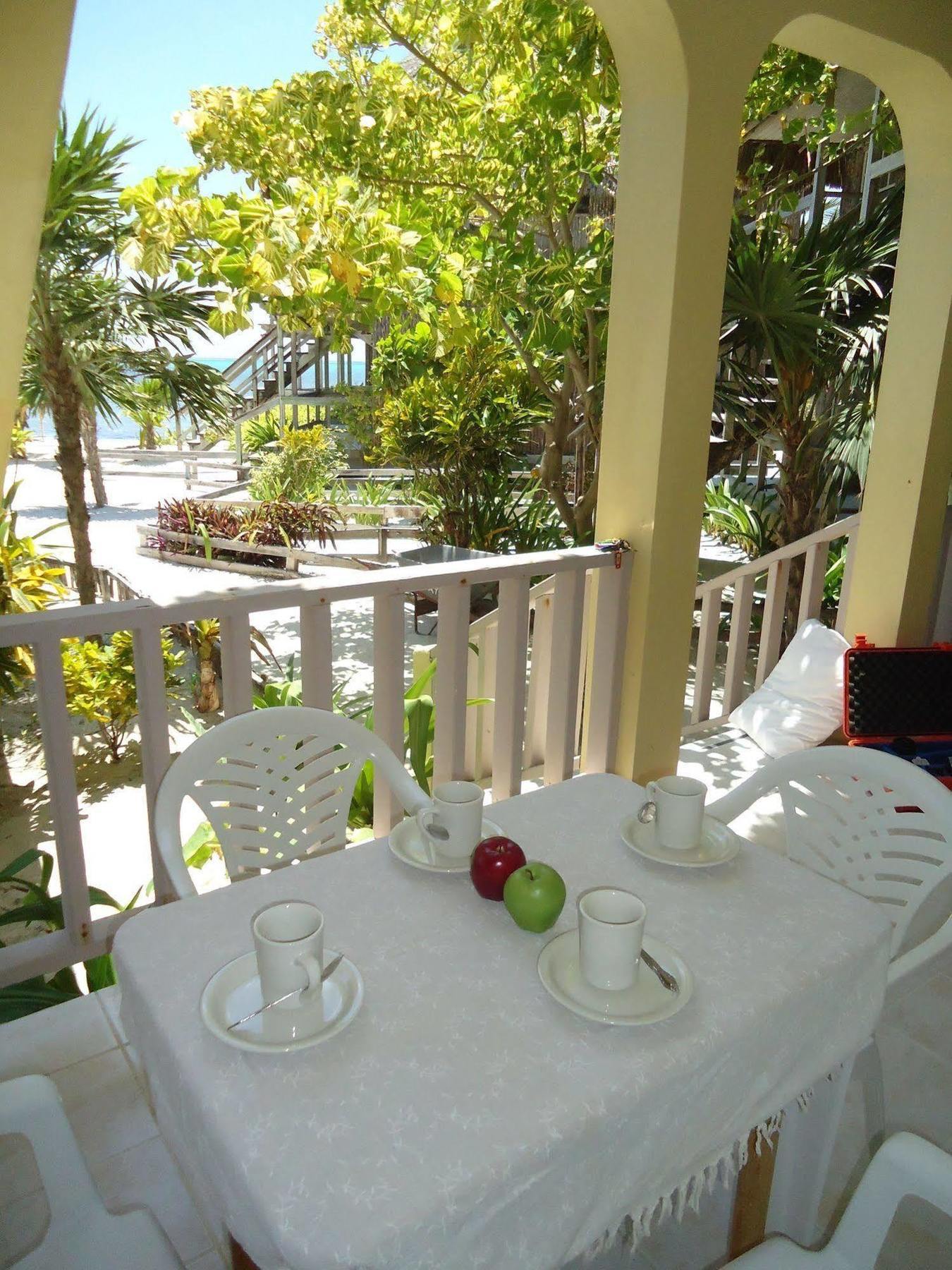 Exotic Caye Beach Resort San Pedro  Exterior photo